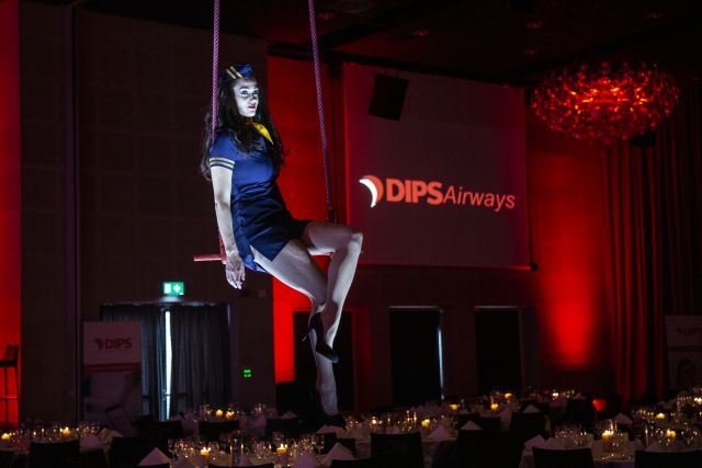 dips_300