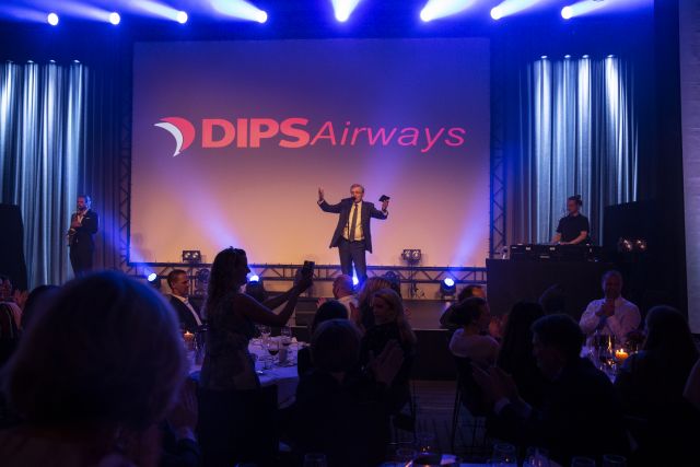 dips_372